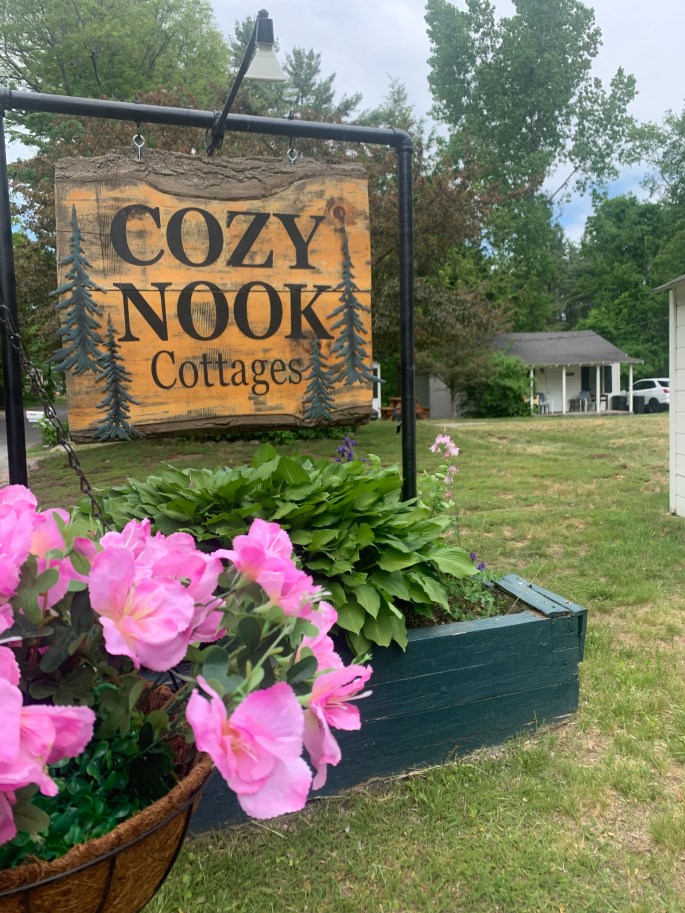 Cozy Nook cottages in lake george